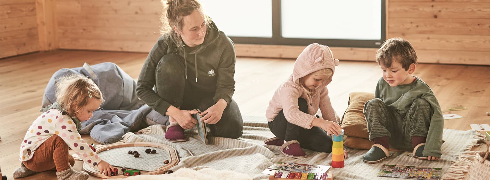 Banner_Kinderh-ttenschuhe_1900x700
